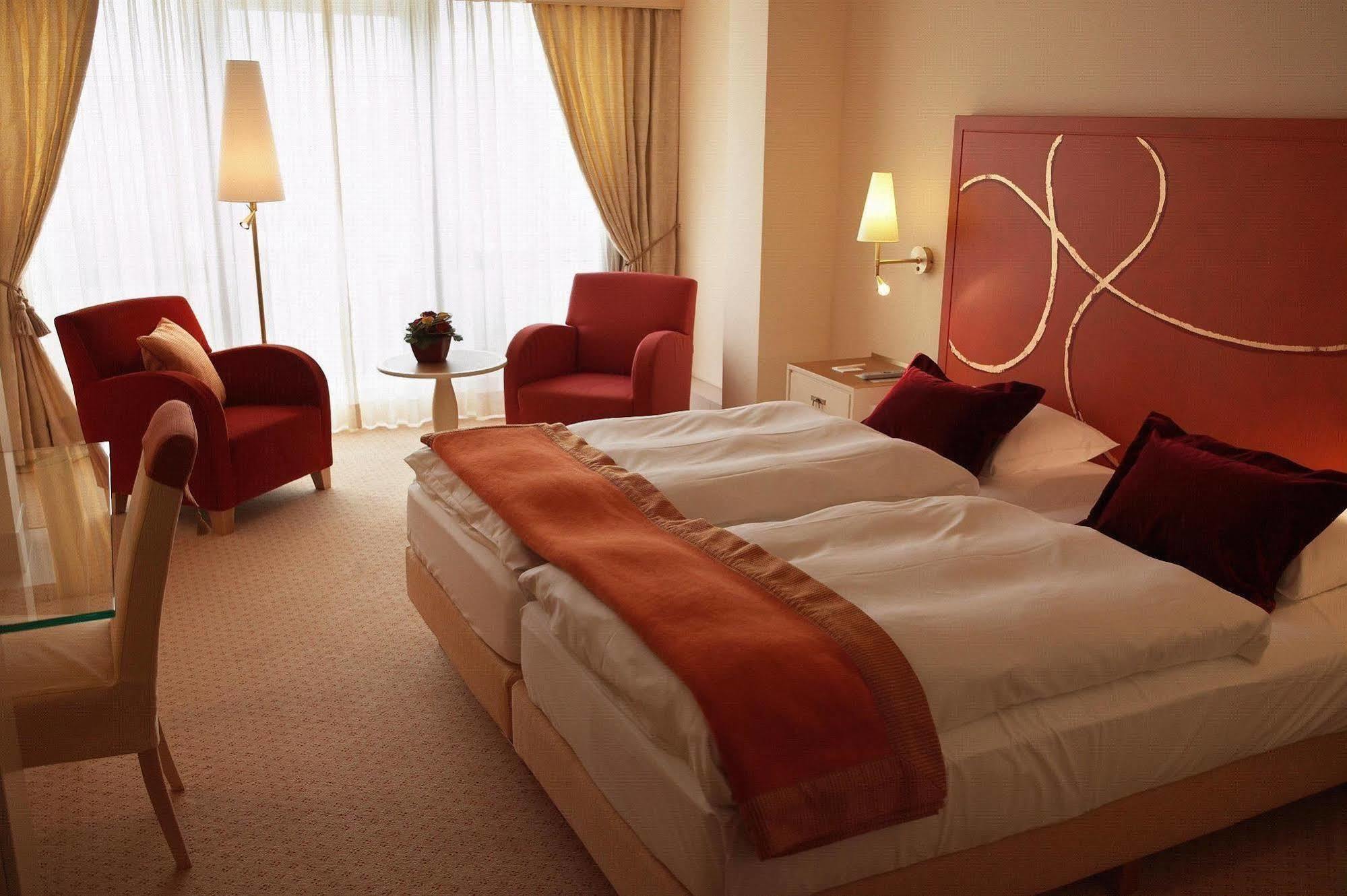 Casino 2000 - Adult Guests Only Hotel Mondorf-les-Bains Kültér fotó